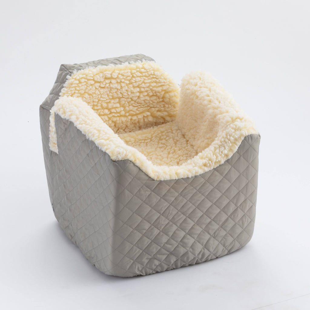 Small Grey Pet Car Seat Y775
