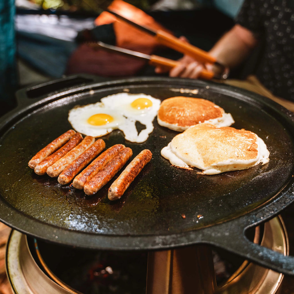Cast Iron Cookware with Stainless Steel Hub, Weight: 19.5lbs, Cooking Surface Diameter 17.75" B48892