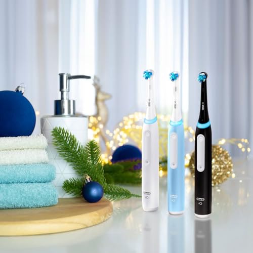 Blue Rechargeable Electric Toothbrush with 2 Brush Heads and Travel Case E960327