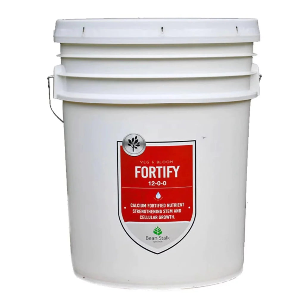 Controlled release fertilizer with Calcium and magnesium - 50 lb pail B907936
