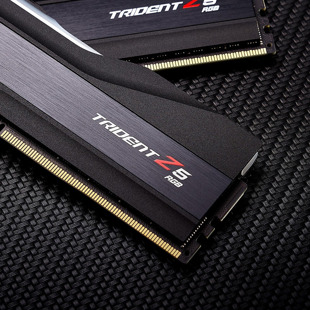DDR5 RAM 64GB (2x32GB) 5600MT/s CL28-34-34-89 1.35V Desktop Computer Memory UDIMM Matte Black B579