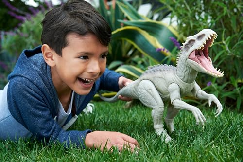 Camouflage 'n Battle Dinosaur Toy, Indominus Rex Figure with Lights, Sounds & Motion T8413