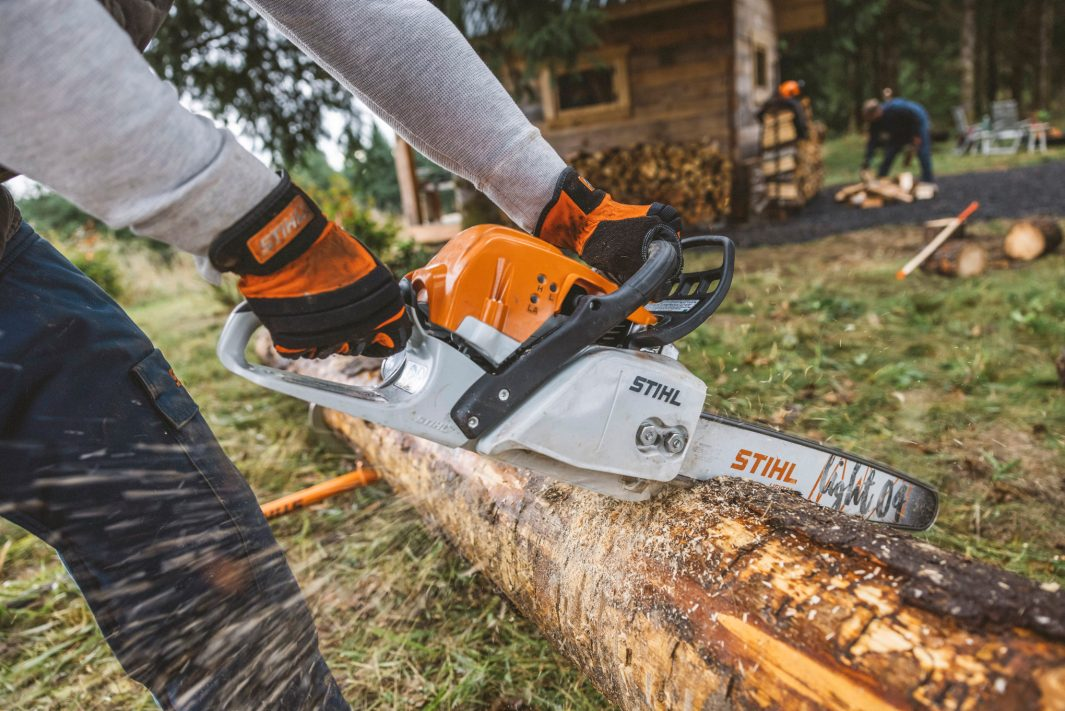 GASOLINE CHAINSAW R3840