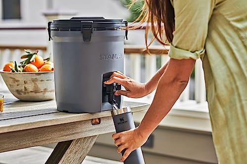 16 OZ Travel Mug Q725