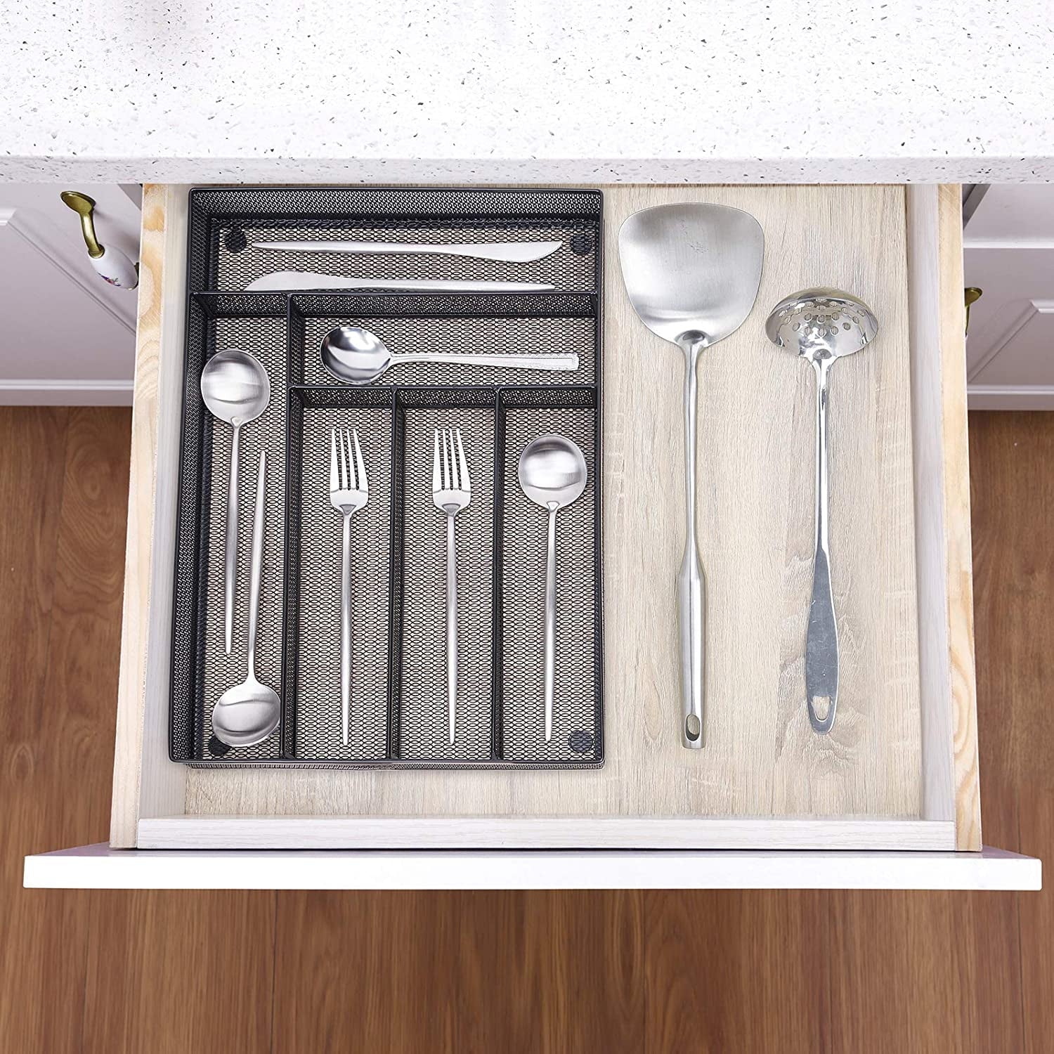 Black Metal Mesh Kitchen Flatware Organizer Tray with Non Slip Mat N8456