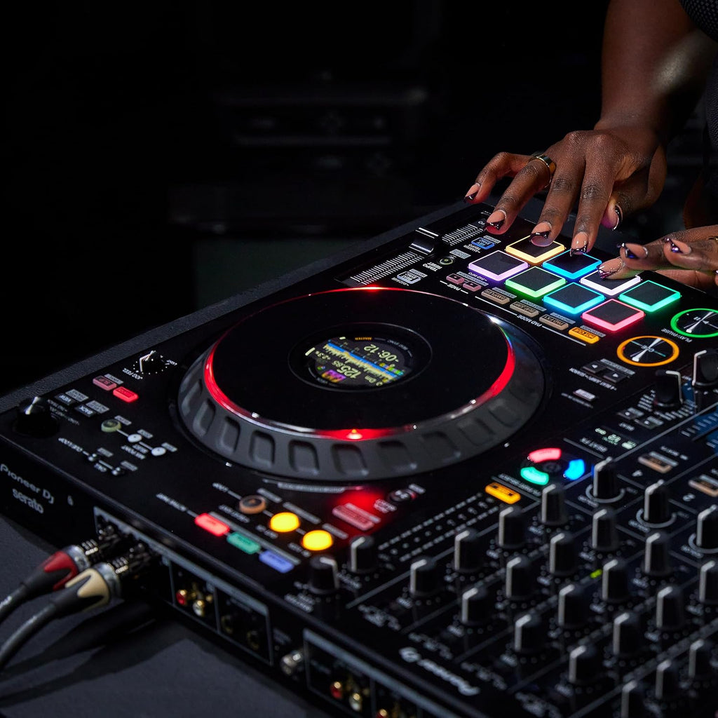 Black 4-deck DJ Controller W614482