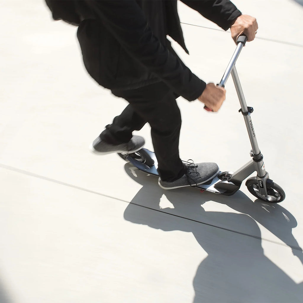 Folding Kick Scooter with 8" Wheels, Anodized Aluminum D9590