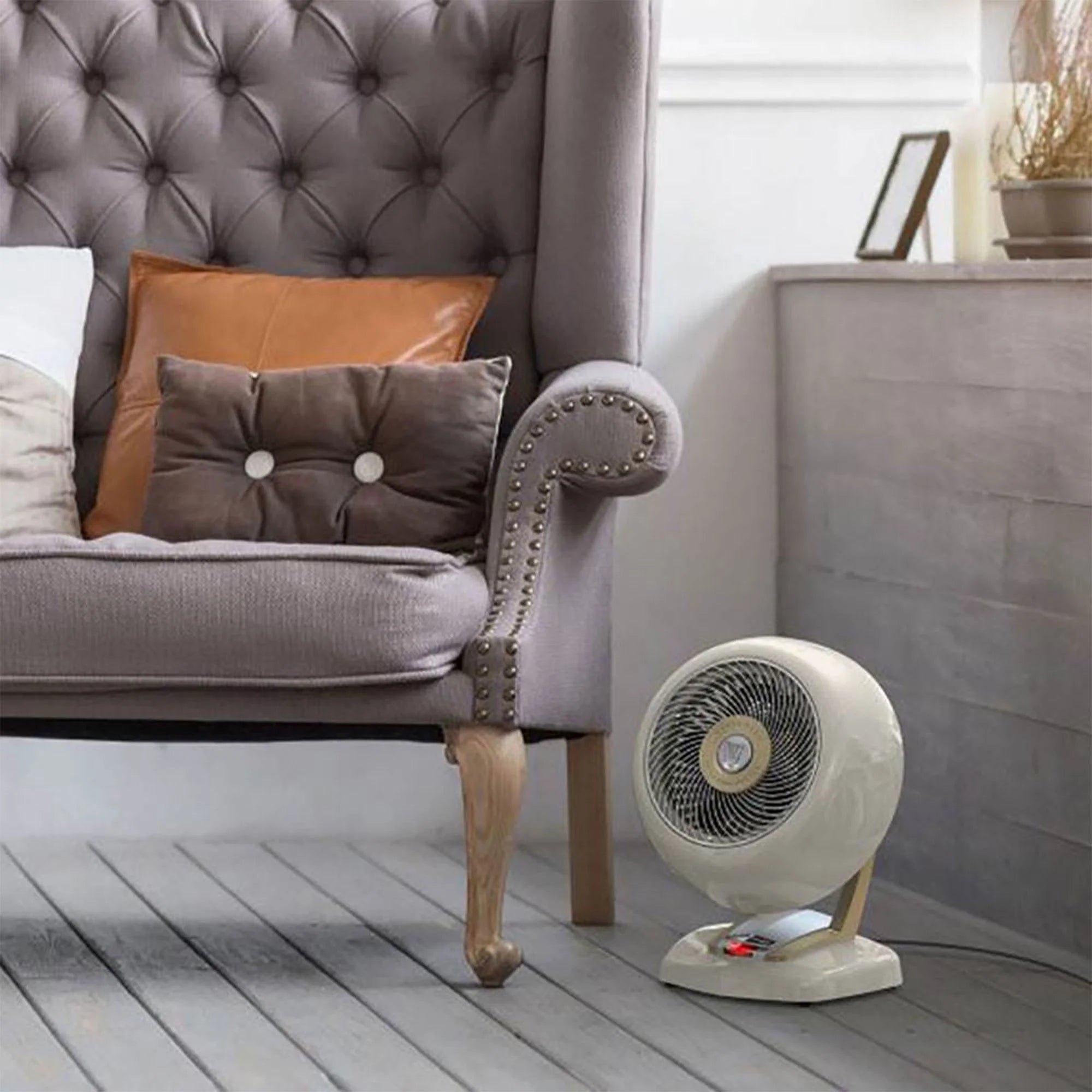 White Electric Space Heater B733