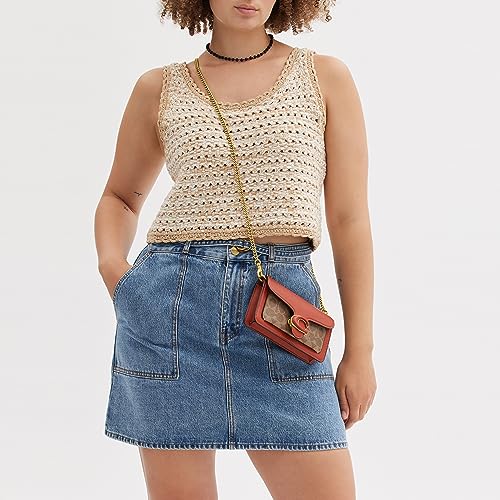 Coated Canvas Wristlet X995