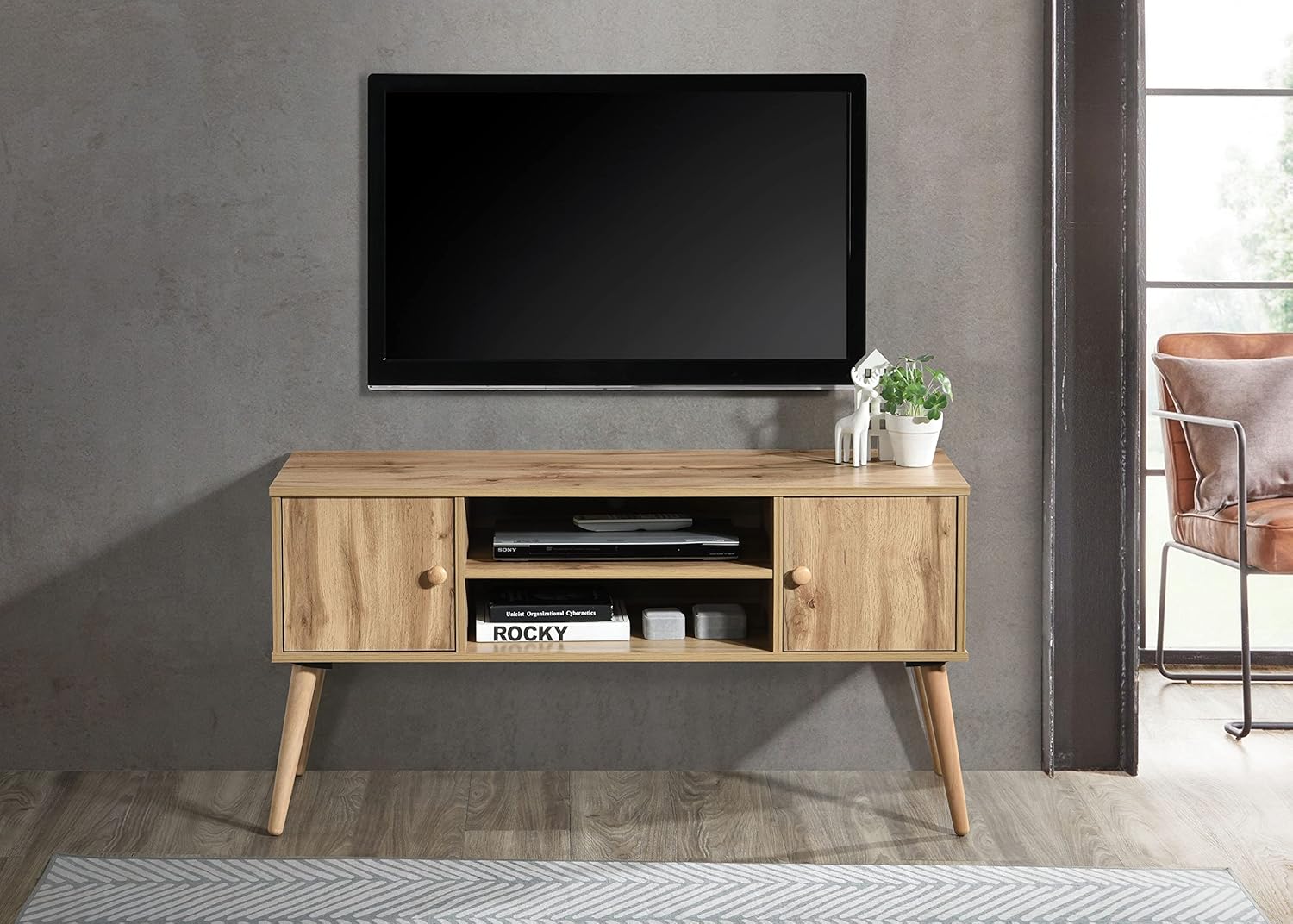 Oak 47" L TV Stand with Shelves and Cabinets H6361