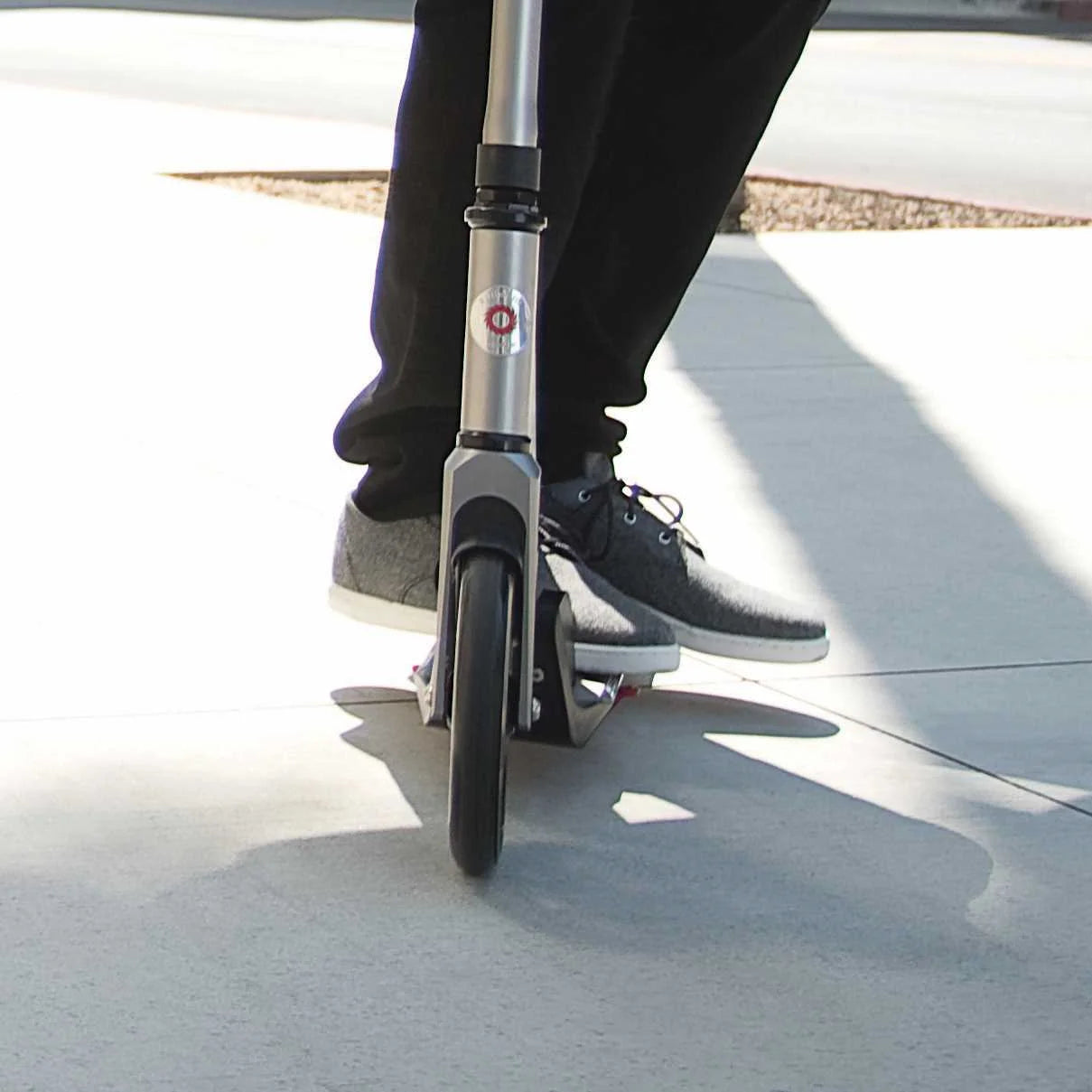 Folding Kick Scooter with 8" Wheels, Anodized Aluminum D9590