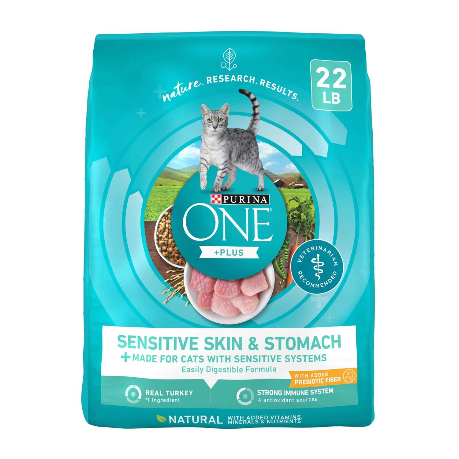 Dry Cat Food Sensitive Skin & Stomach B394350