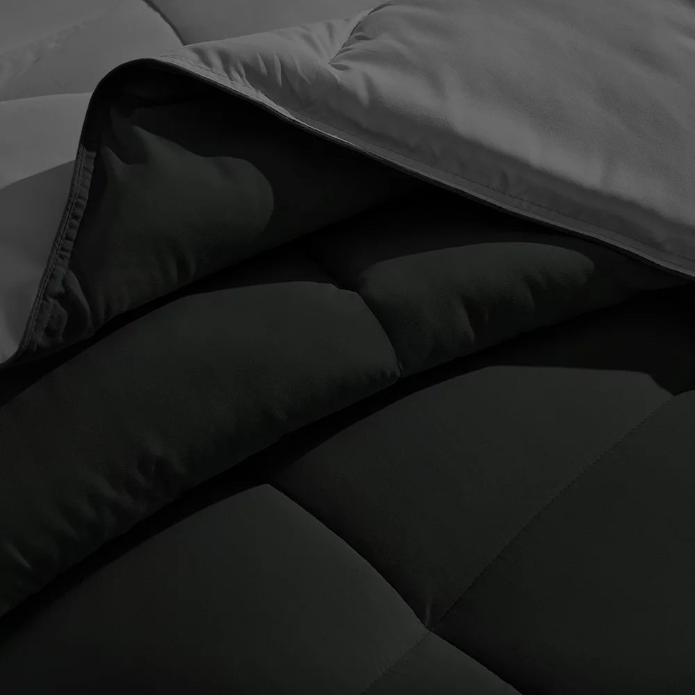 King Black 100% Polyester Plush Comforter P99779