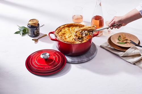 Enameled Cast Iron Round Dutch Oven P360
