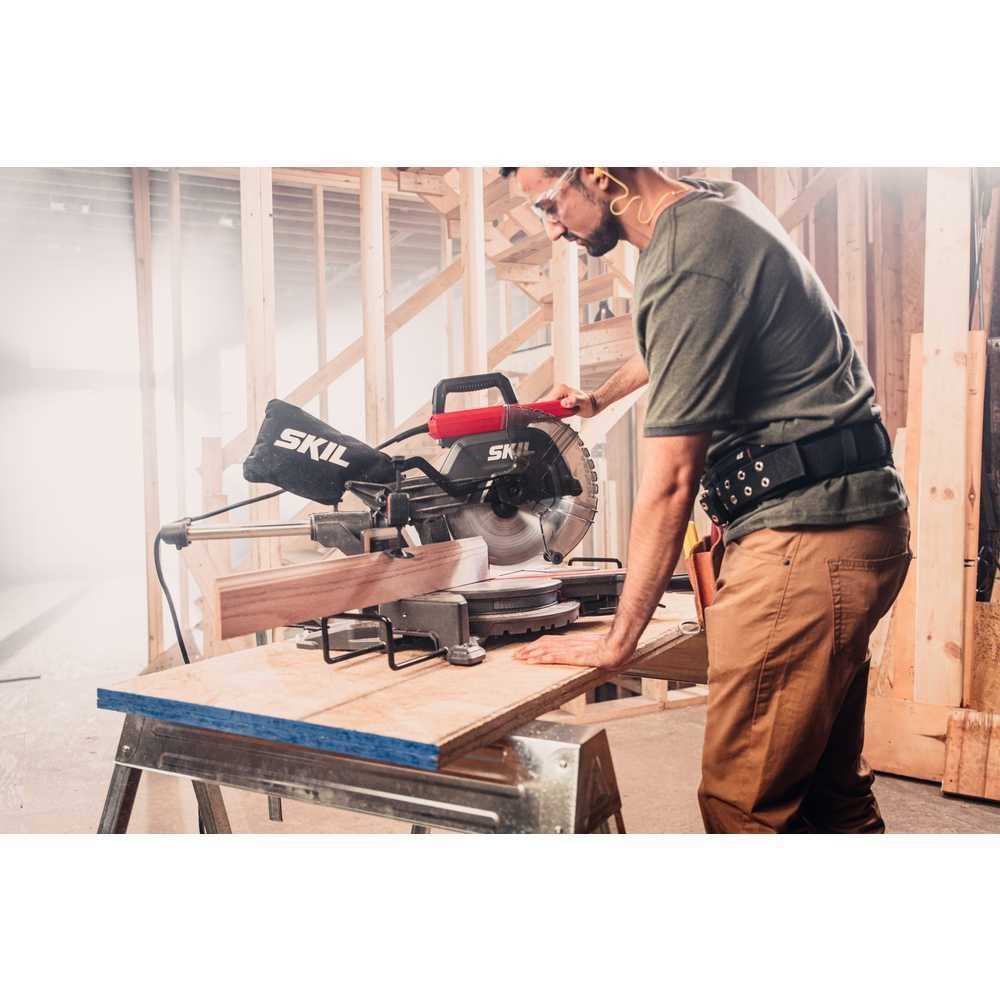 Dual Bevel Sliding Miter Saw X54905