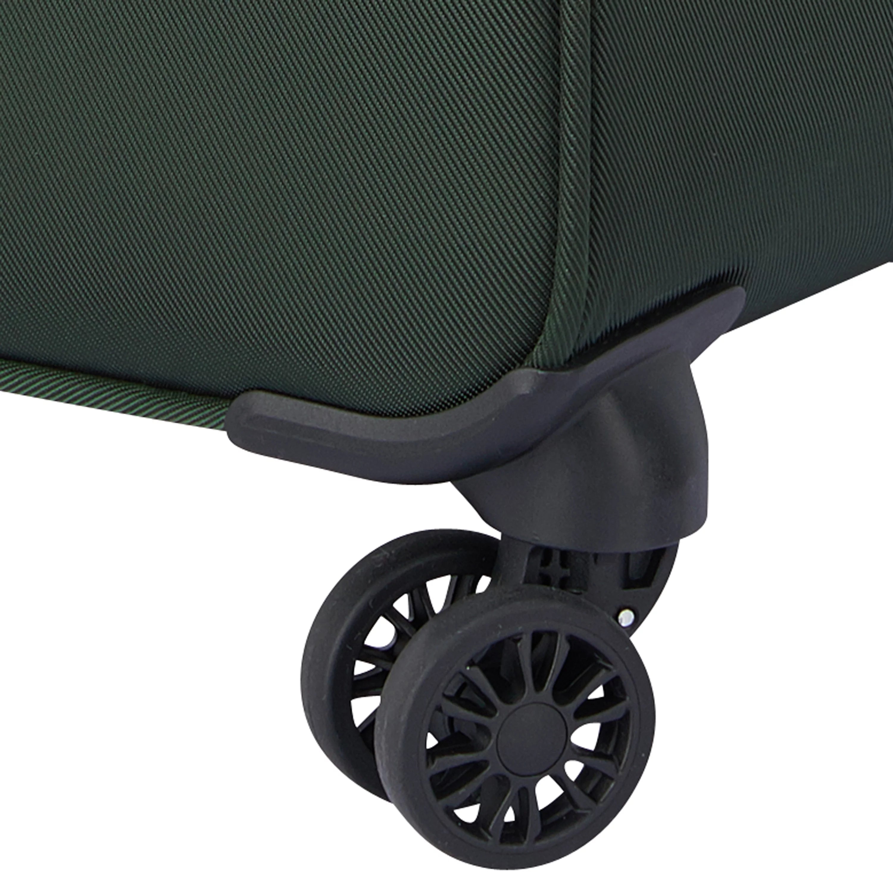 28" Green Softside Spinner Luggage W3030