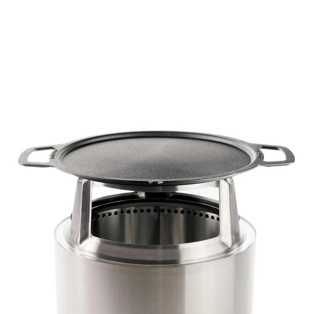 Cast Iron Cookware with Stainless Steel Hub, Weight: 19.5lbs, Cooking Surface Diameter 17.75" B48892