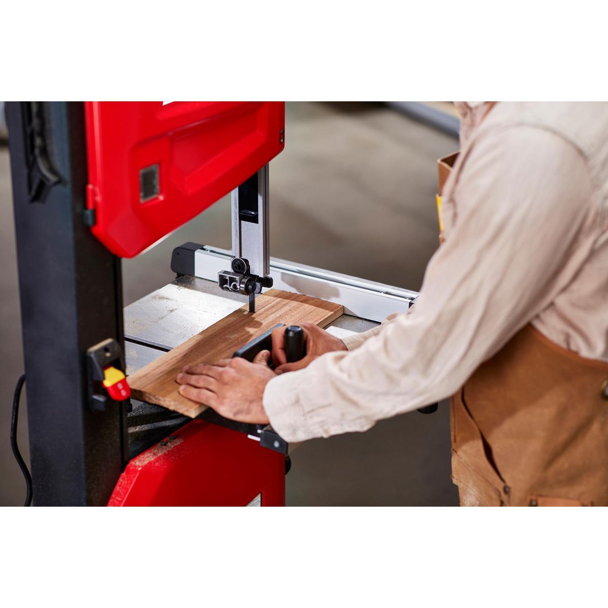 14 in. Stationary Wood Cutting Band Saw I55765