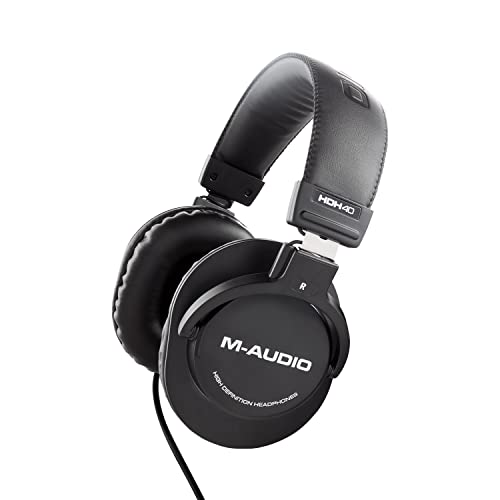 Expression Pedal and Over Ear Studio Headphones D821