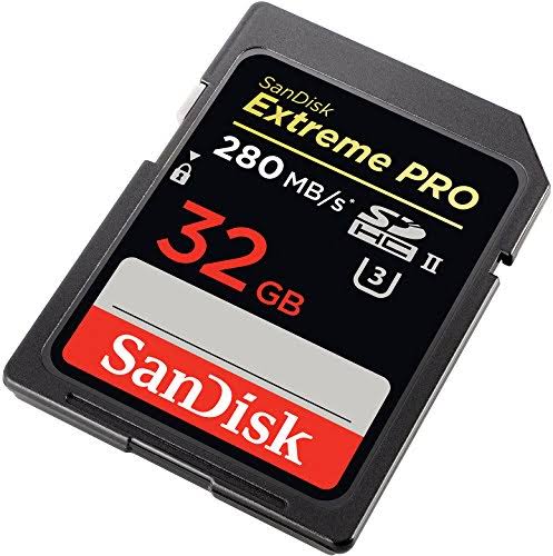 32GB Extreme Pro SD Card UHS-II S698404