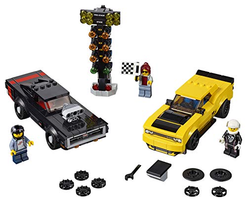 2018 Dodge Challenger SRT Demon and 1970 Dodge Charger R/T Building Kit (478 Pieces) Y664